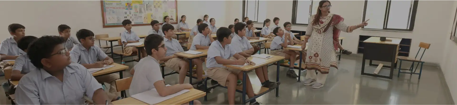 Why Nalanda best ICSE school Vadodara classroom banner