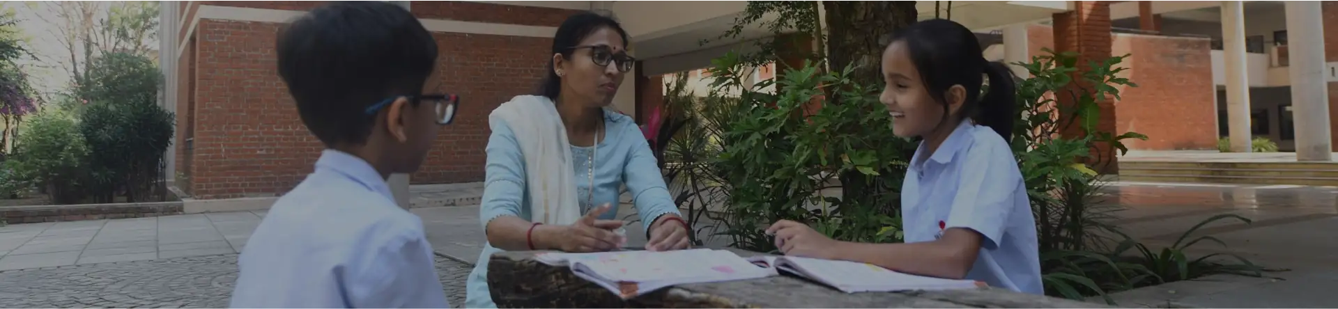 Nalanda school academic mentoring banner