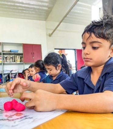 Nalanda school students art and craft